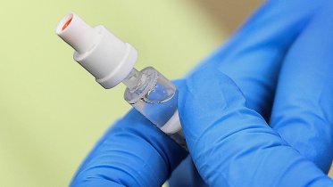 Фото: Назальной вакциной начали прививать череповчан