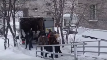 Фото: Из Череповца в зону СВО отправились грузовики с помощью