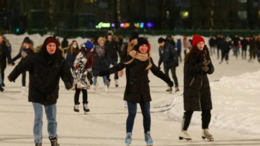 Фото: Череповецким студентам предложили бесплатно прокатиться на коньках