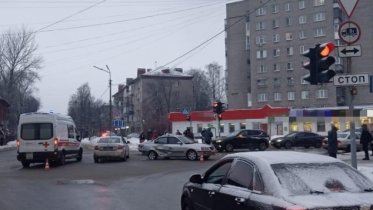 Фото: Стали известны подробности аварии с участием «скорой помощи» в Череповце