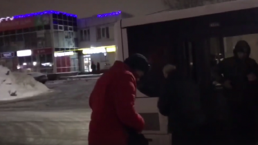 Фото: Ушел домой прямо с рейса: куда на самом деле делся водитель череповецкого автобуса?