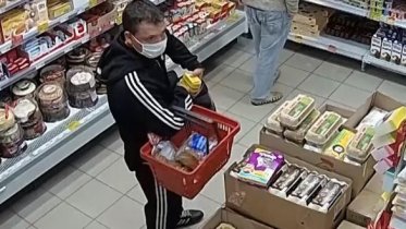 Фото: Череповчанин воровал продукты для их последующей продажи