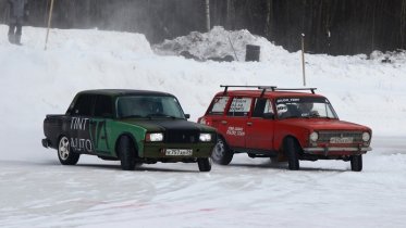 Фото: Соревнования по ледовому дрифту состоялись в Череповце