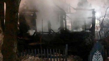 Фото: В череповецком СНТ горел дачный дом