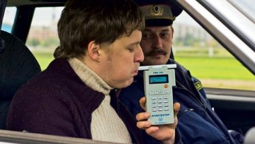 Фото: Массовые проверки автомобилистов снова устроили в Череповце