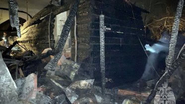 Фото: В деревне Череповецкого района на пожаре сгорел мужчина