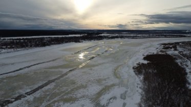 Фото: Двое рыбаков провалились под лед в Череповецком районе