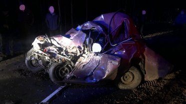 Фото: Три человека погибли под Череповцом в жуткой аварии