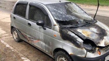 Фото: Daewoo Matiz загорелся на Беляева
