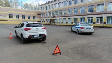 Фото: 10-летнего мальчика сбили в Череповце возле школы