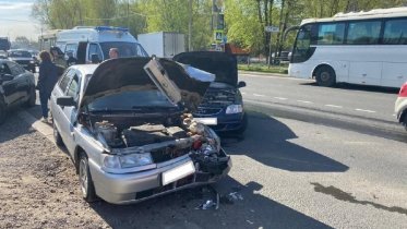 Фото: На Северном шоссе в аварии пострадала пенсионерка