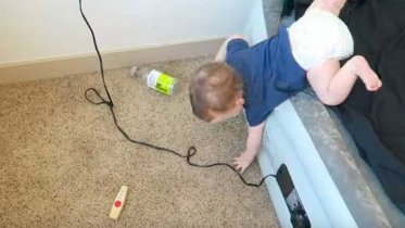 Фото: Череповчанка пошла под суд за упавшего с дивана ребенка