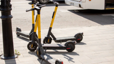 Фото: Нарушители ПДД на смогут брать в аренду электросамокаты