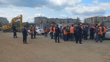 Фото: Мигрантов-нелегалов выдворят из Череповца