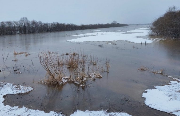 Фото: В Вологодской области откроют 13 временных водомерных постов для контроля паводка