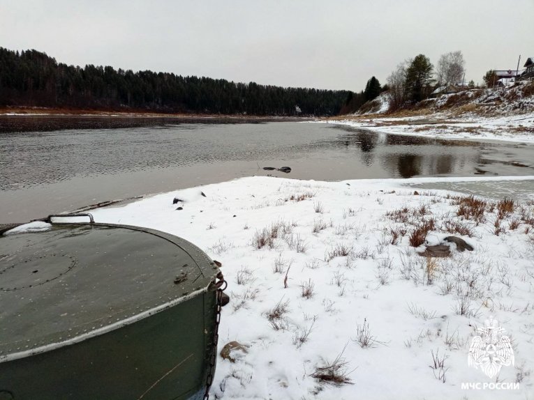 Фото: В Вологодской области введён запрет выхода на весенний лёд