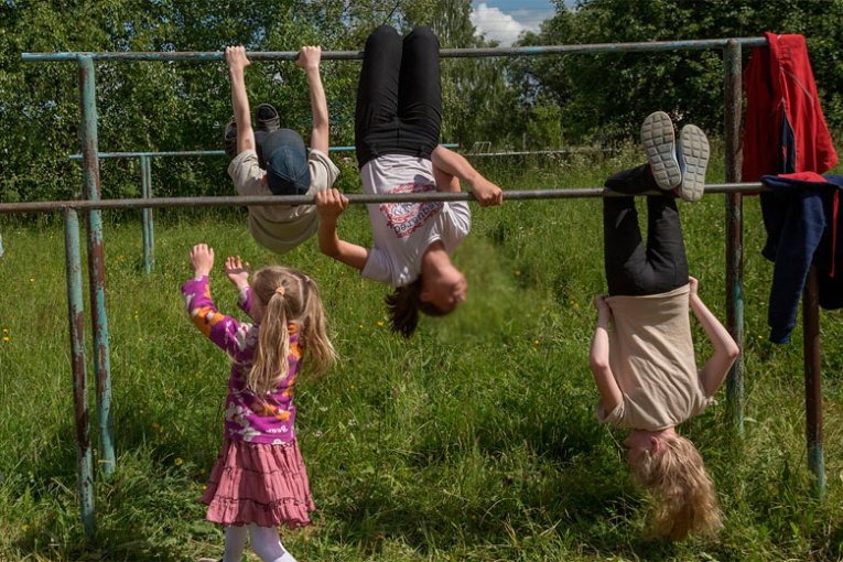Фото: В Вологодской области стартовала акция "На каникулы в семью"