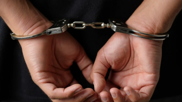 Фото: В Череповце мужчина напал на знакомого, ограбил его и уехал в Ленинградскую область