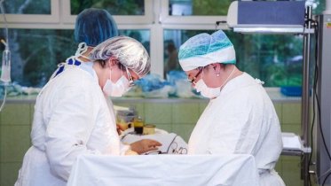 Фото: Череповецкие врачи спасли беременную женщину с огромной кистой