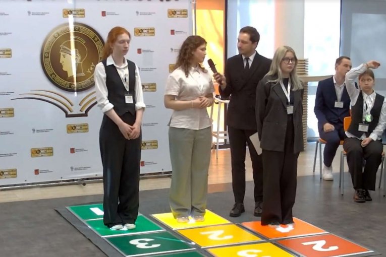 Фото: Финал "Умников и умниц Вологодчины": определены девять сильнейших