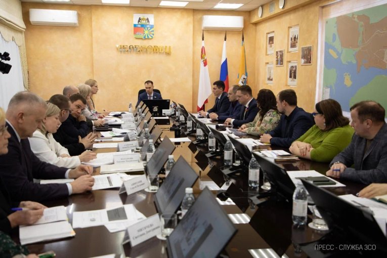 Фото: Череповцу — устойчивое развитие: власти выстраивают стратегию на годы вперёд