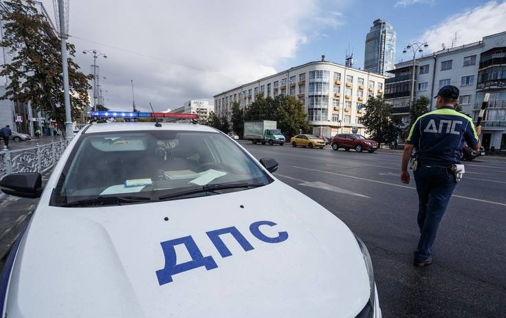 Фото: Как увеличение зарплаты инспекторам ГИБДД влияет на безопасность дорожного движения в Вологодской области