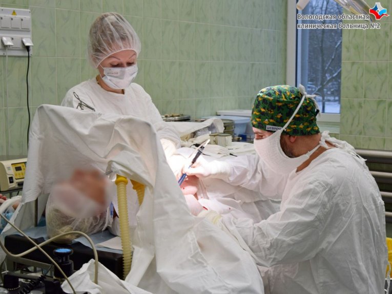 Фото: В Череповце впервые провели одновременное удаление опухоли и реконструкцию груди при раке молочной железы