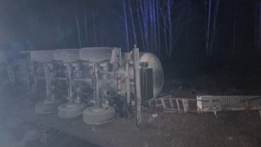 Фото: Трагическое ДТП в Нюксенском округе: водитель грузовика погиб