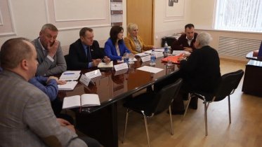 Фото: Вологодские депутаты расширят юридическую поддержку семей военнослужащих СВО