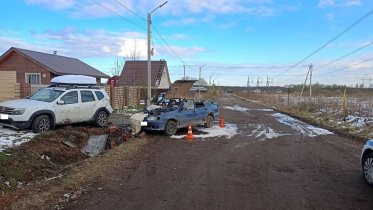 Фото: Подросток без прав устроил аварию под Череповцом: трое подростков пострадали