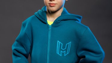 Фото: Череповецкий скалолаз покоряет "Суперниндзя": 9-летний Роман Базанов выступит в телешоу