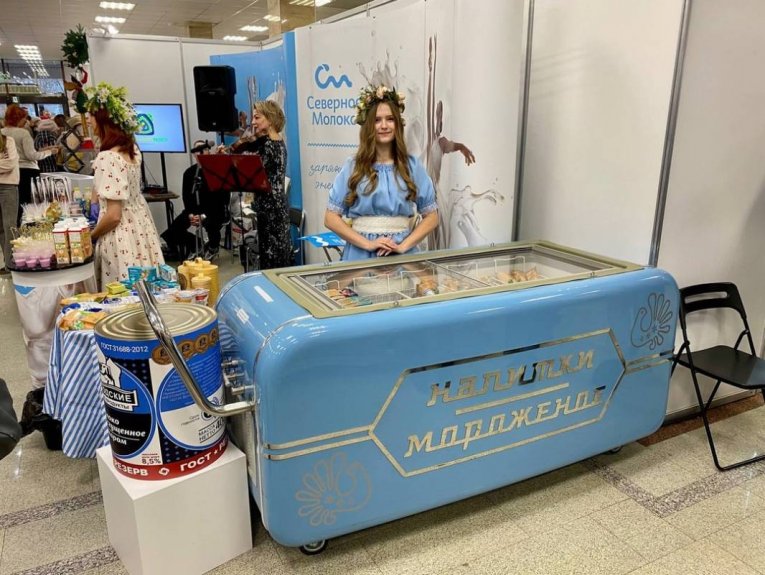 Фото: В День Победы Вологодчина запускает сезон мороженого в фирменных тележках