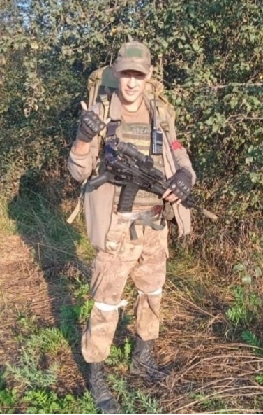 Фото: В Череповце простились с Вячеславом Гришиным, погибшим в зоне СВО