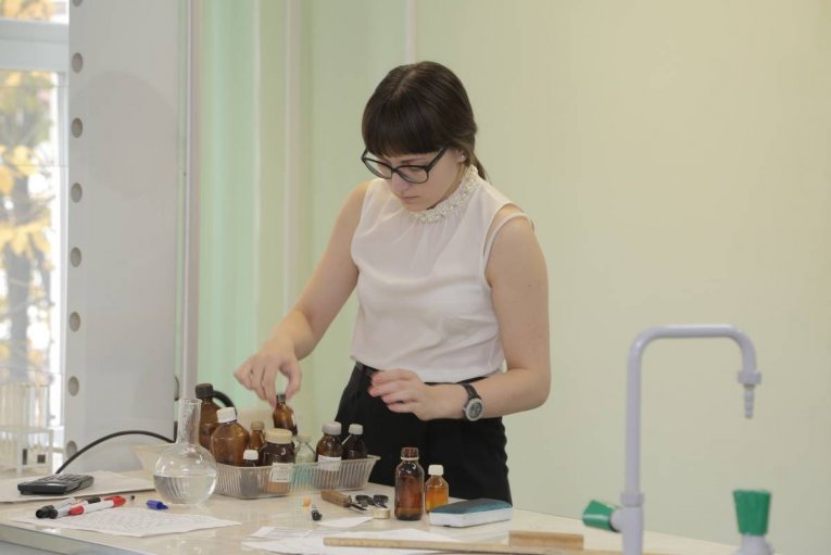 Фото: Молодые учителя химии и биологии получат миллион рублей за трудоустройство в Вологде и Череповце