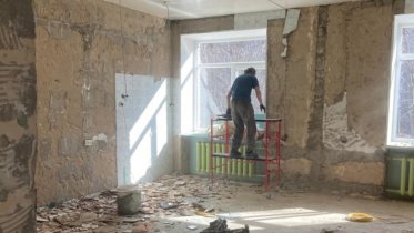 Фото: Оперблок Череповецкого роддома обновят к концу лета: ремонт в разгаре