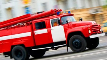 Фото: Пожар в Череповце: соседи спасли мужчину из горящей квартиры