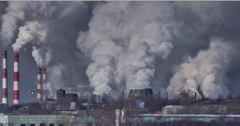 Фото: Череповецкий металлургический комбинат внедряет систему онлайн-мониторинга выбросов