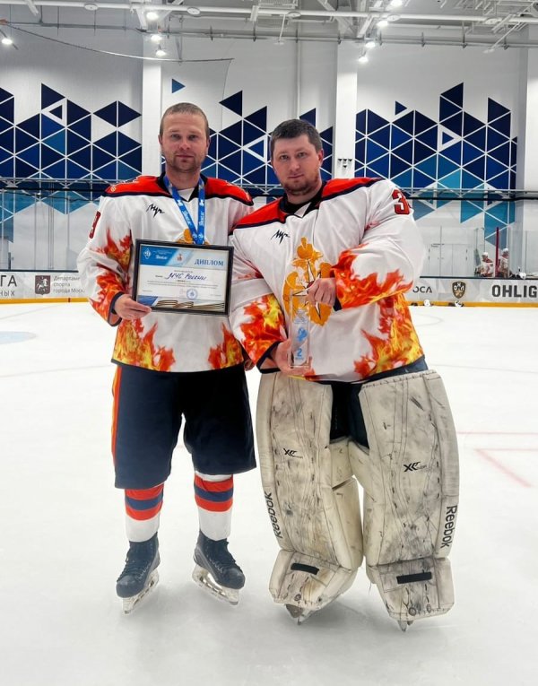 Фото: Вологодские хоккеисты успешно выступили в межведомственных соревнованиях