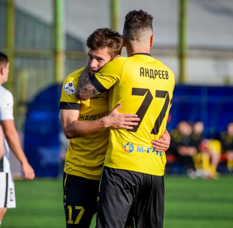 Фото: "Череповец" уверенно разгромил "Спартак-2" на домашнем поле