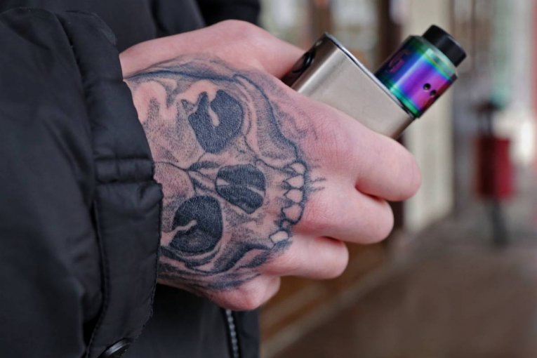 Фото: В Вологодской области продолжают закрываться вейп-шопы