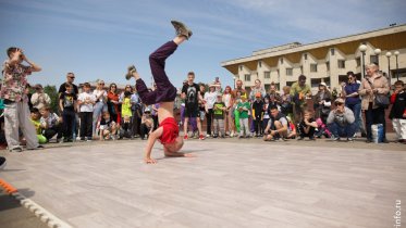 Фото: Фестиваль «Дыхание улиц» собрал сотни участников в Череповце