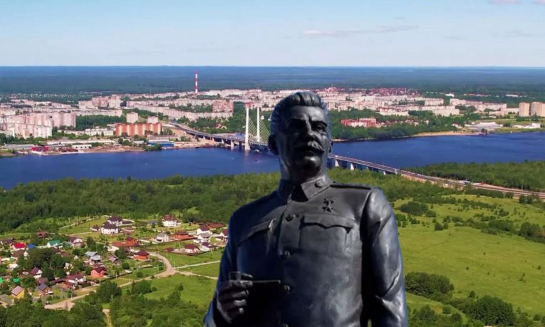 Фото: В Череповце может появиться памятник Сталину и Бардину