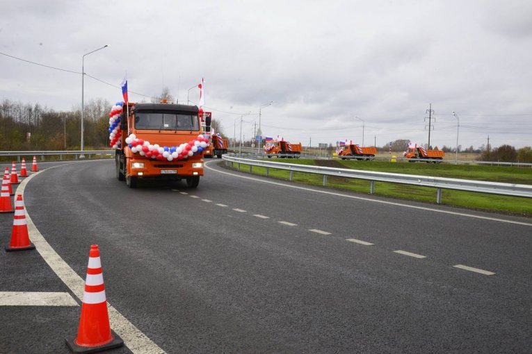 Фото: В Череповецком округе открыли обновленный участок федеральной трассы А-114
