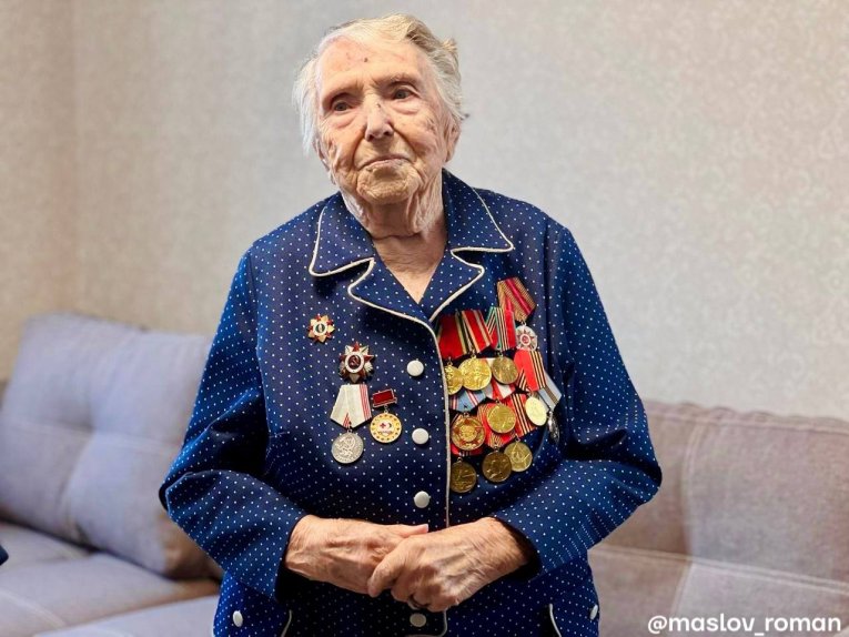 Фото: Череповчанка отметила 100-летний юбилей
