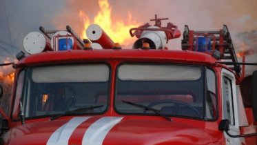 Фото: Пенсионерка погибла на пожаре в многоквартирном доме в Череповце