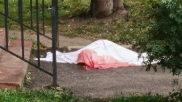 Фото: В Череповце женщина погибла при падении из окна многоэтажки