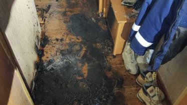 Фото: В Череповце спасли мужчину при пожаре в многоквартирном доме