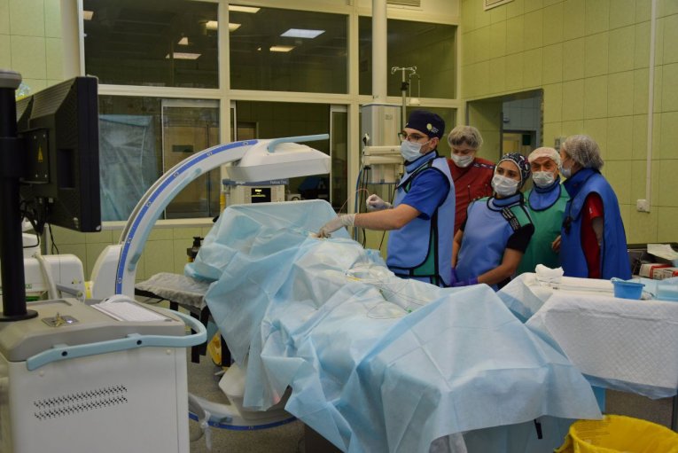 Фото: Врачи Вологодской области осваивают передовую технологию борьбы с раком