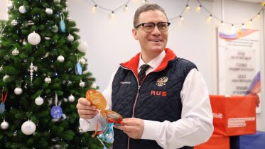 Фото: «Ёлка желаний»: Георгий Филимонов поможет осуществить мечты пятерых ребят