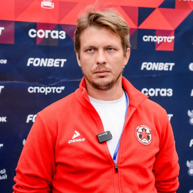 Фото: ФК «Череповец» представил нового главного тренера